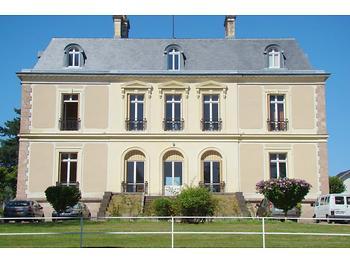 Château de la Croix à Theuneuille